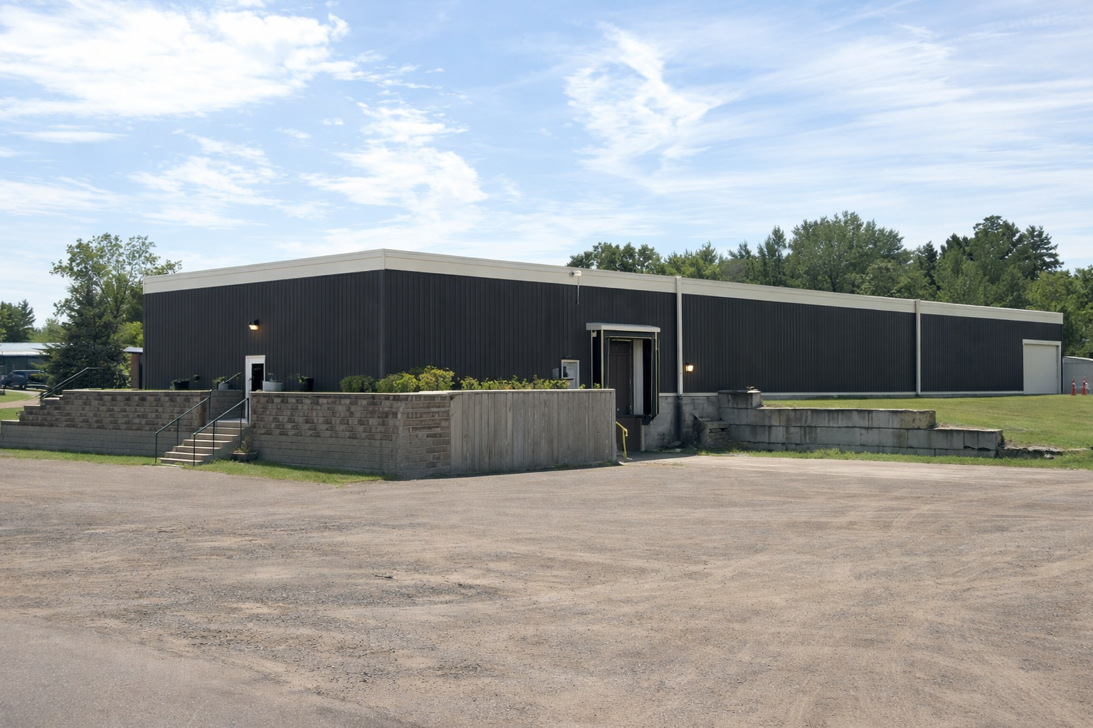 MV Business Center, North Branch