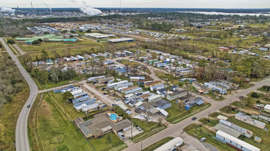 Shady Bayou Mobile Home Park